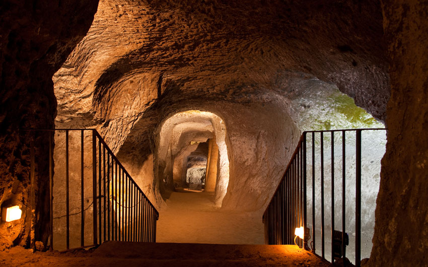 Etruscan Cave,  Orvieto