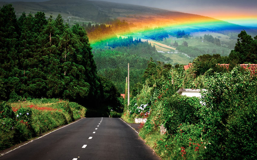 rainbow above the road at Faial island