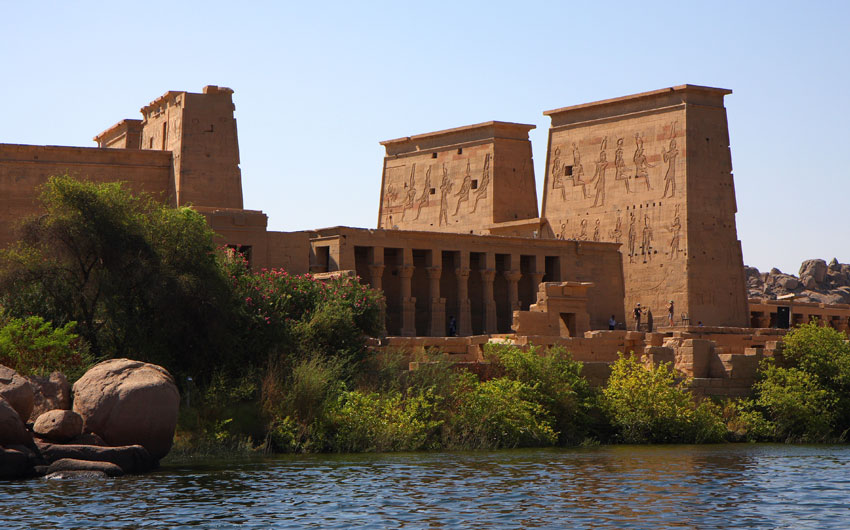 THE JEWEL OF THE NILE