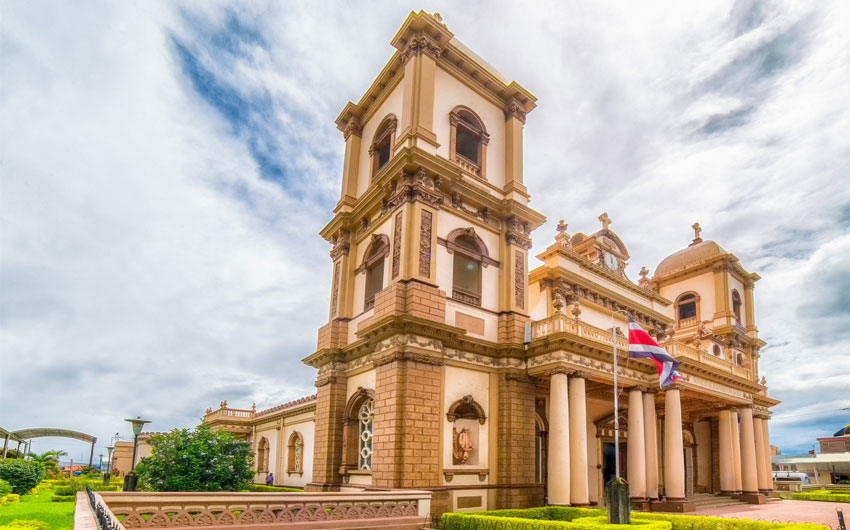 Catholic Church in Naranjo