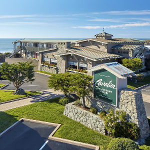 Cavalier Oceanfront Resort in San Simeon, USA 