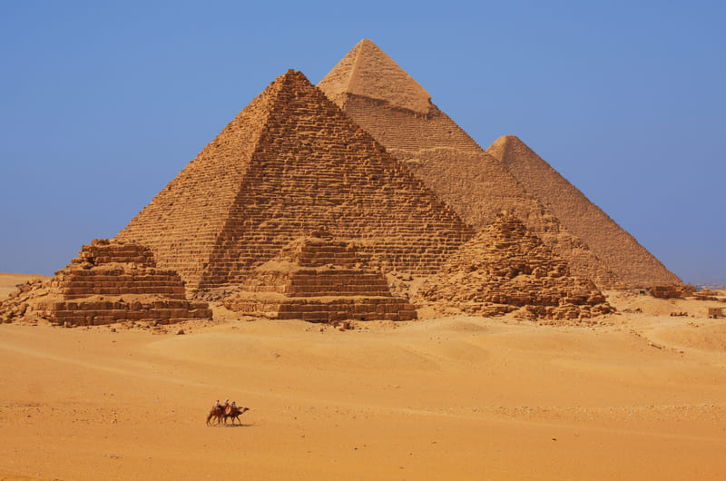CAIRO – FULL DAY CAIRO PYRAMIDS & GEM MUSEUM WITH LUNCH
