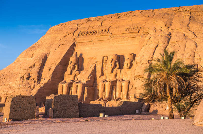 CAIRO / ASWAN / ABU SIMBEL / ASWAN
