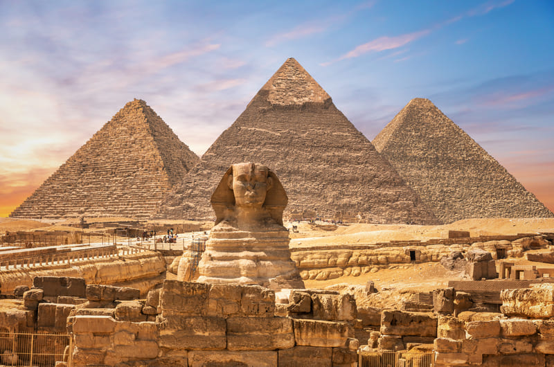CAIRO – FULL DAY CAIRO PYRAMIDS & GEM MUSEUM WITH LUNCH