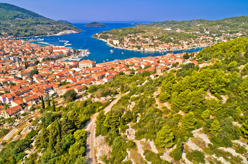 TUE I KORCULA I VELA LUKA